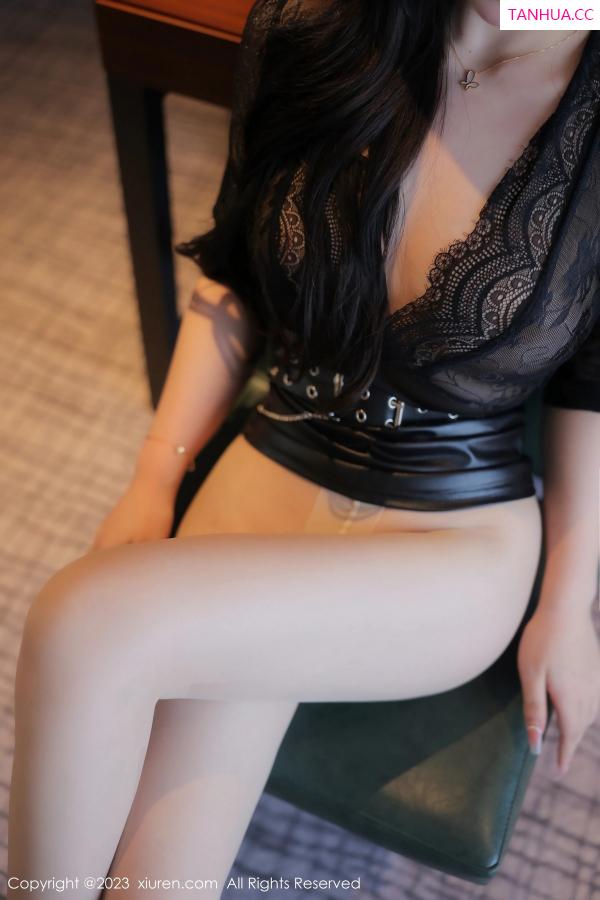   [XiuRen]高清写真图 2023.05.26 No.6810 林珊珊 丝袜美臀第23张图片